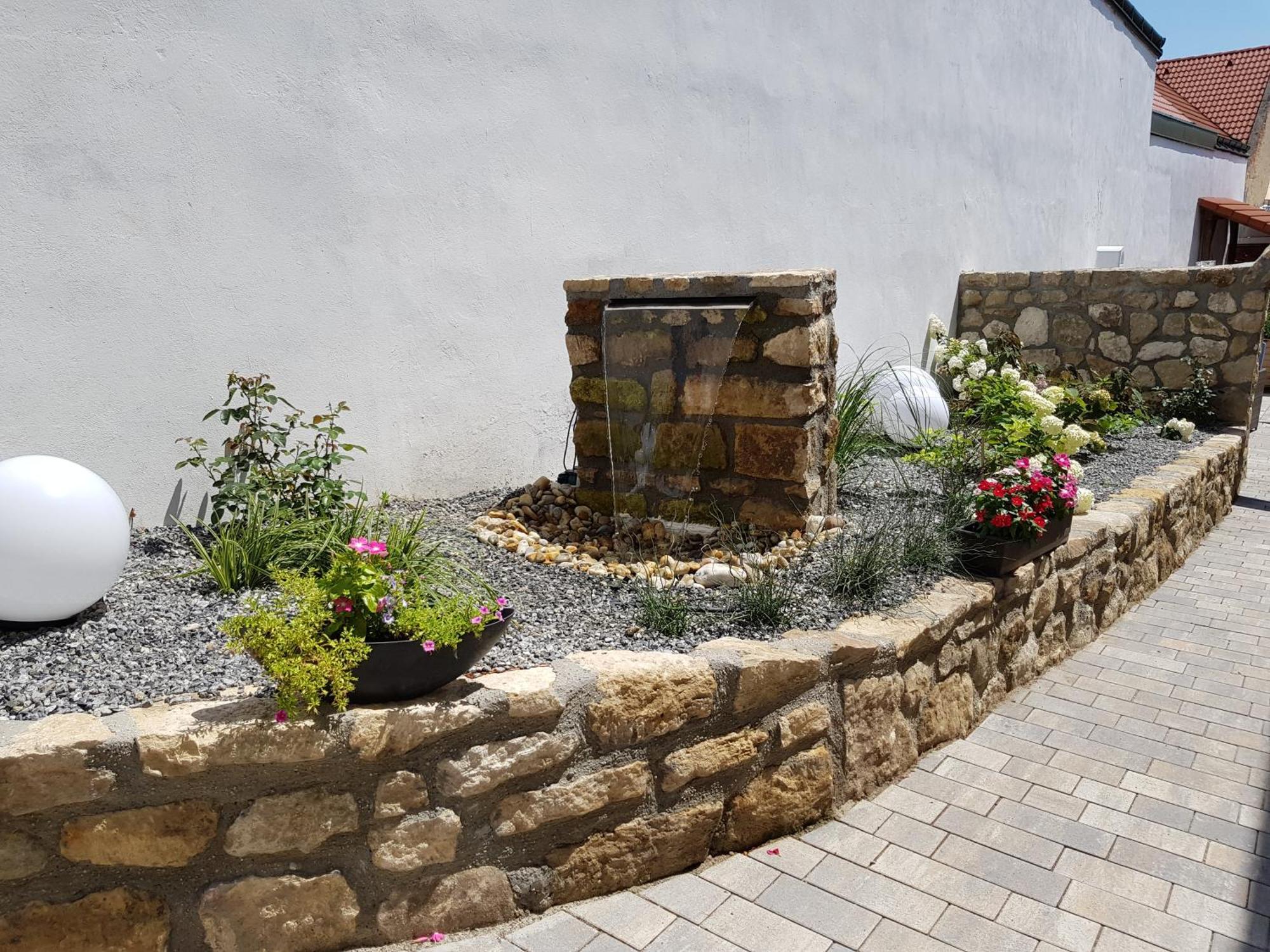 Winzerhof Lentsch Apartment Jois Exterior photo