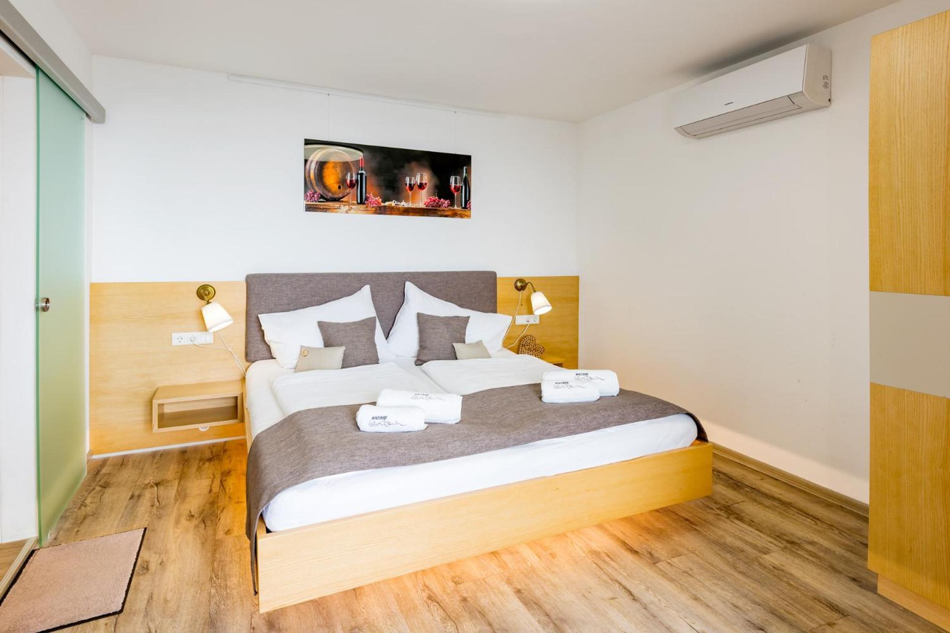 Winzerhof Lentsch Apartment Jois Exterior photo
